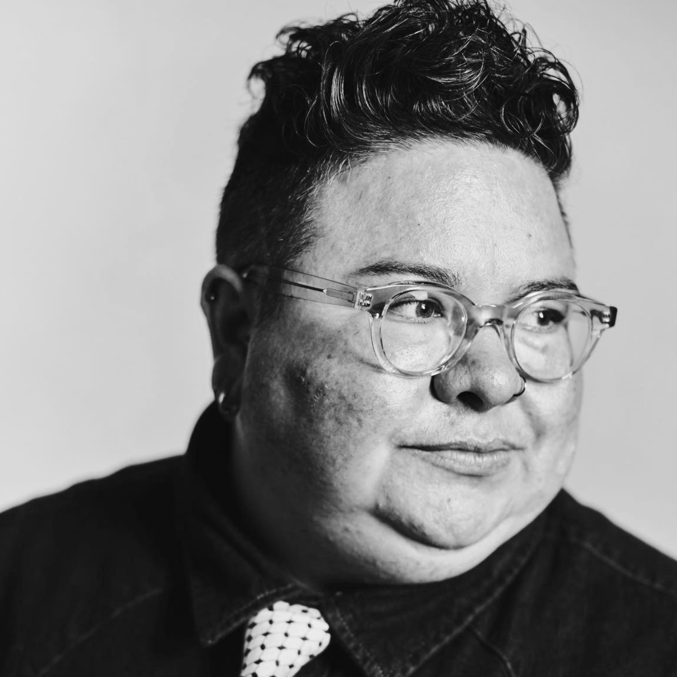 Dr. Roberto Che Espinoza 